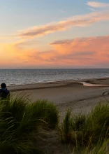 Plage au coucher du soleil